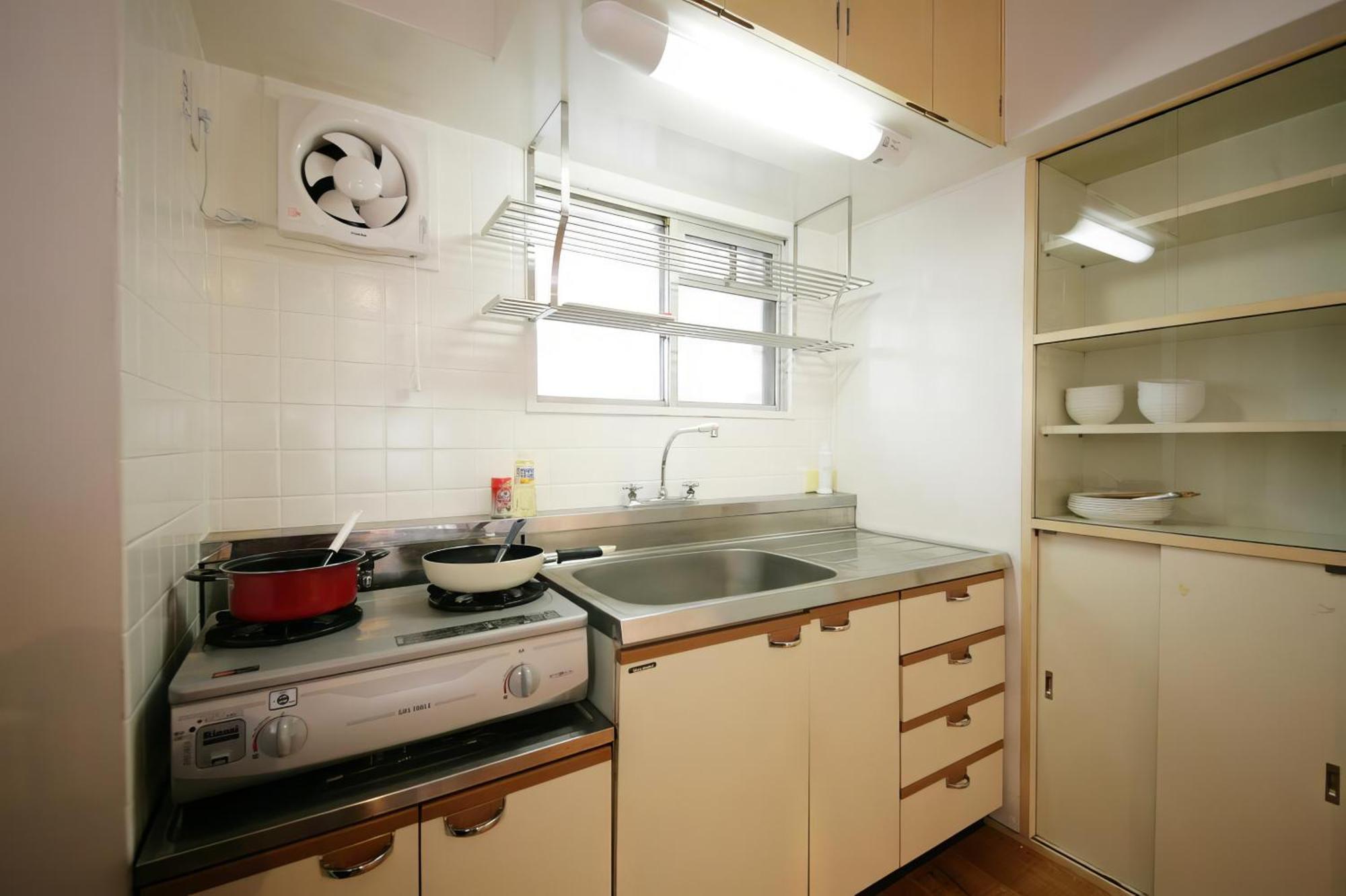 פוקואוקה Goom Monthly Hotel Hakata-Higashihie-Ekimae מראה חיצוני תמונה
